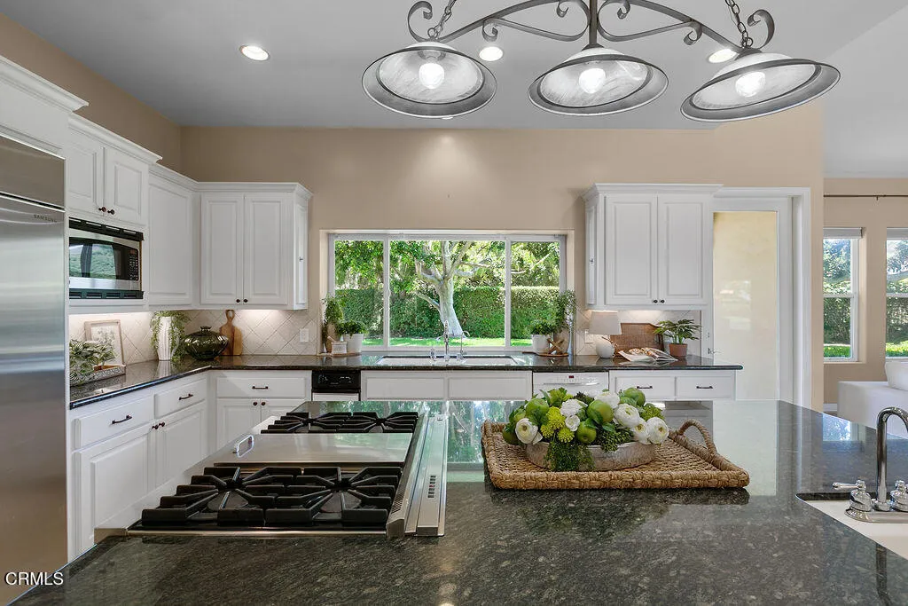2625 Marvella Court, Camarillo, California 93012 home-pic-29