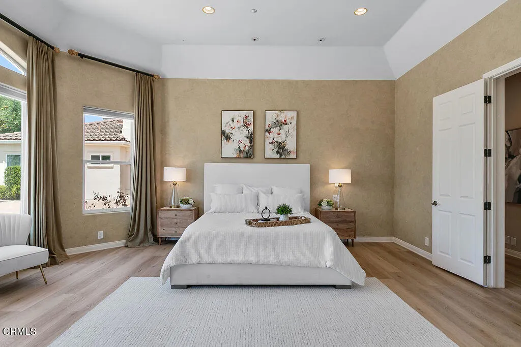 2625 Marvella Court, Camarillo, California 93012 home-pic-40