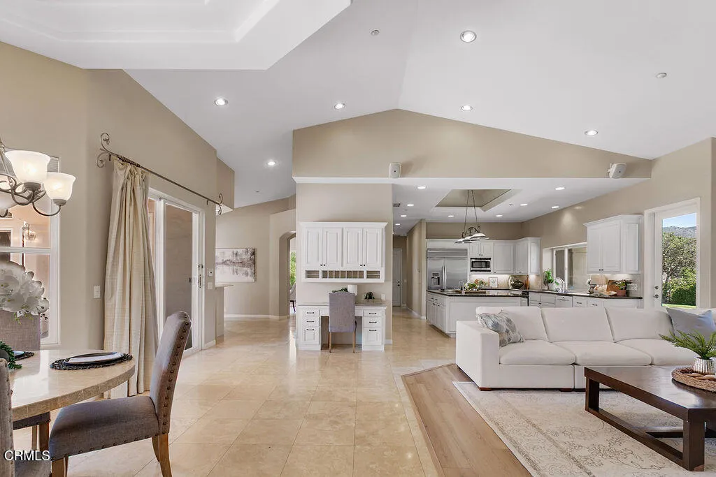 2625 Marvella Court, Camarillo, California 93012 home-pic-38