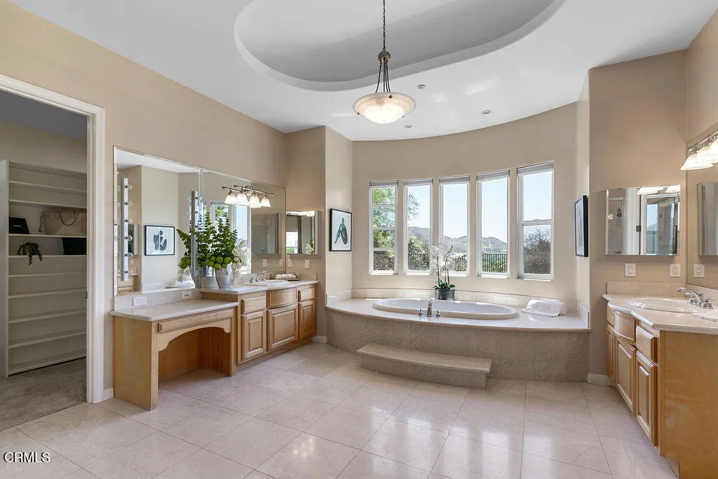 2625 Marvella Court, Camarillo, California 93012 home-pic-46