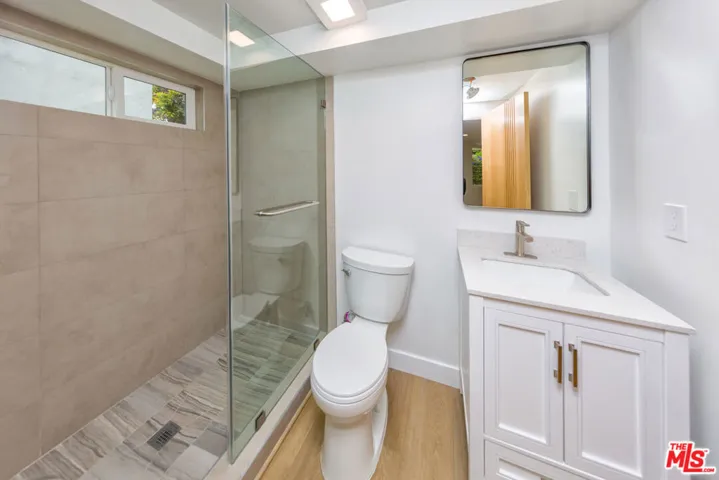 2141 Kerwood Avenue, Los Angeles, California 90025