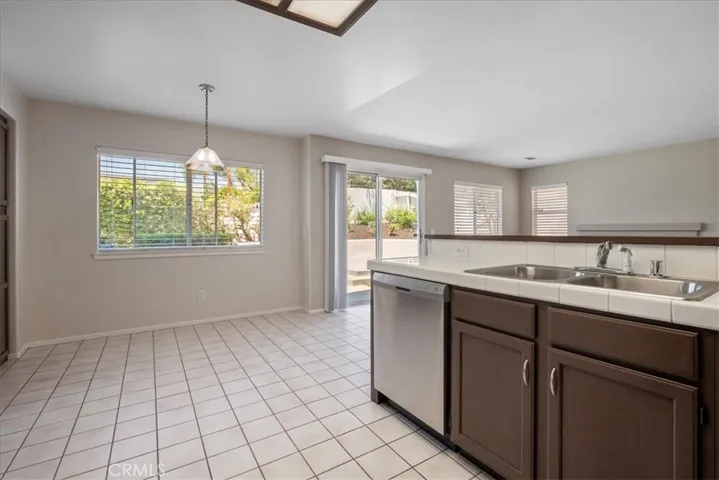 437 Debra Ann Drive, Fallbrook, California 92028