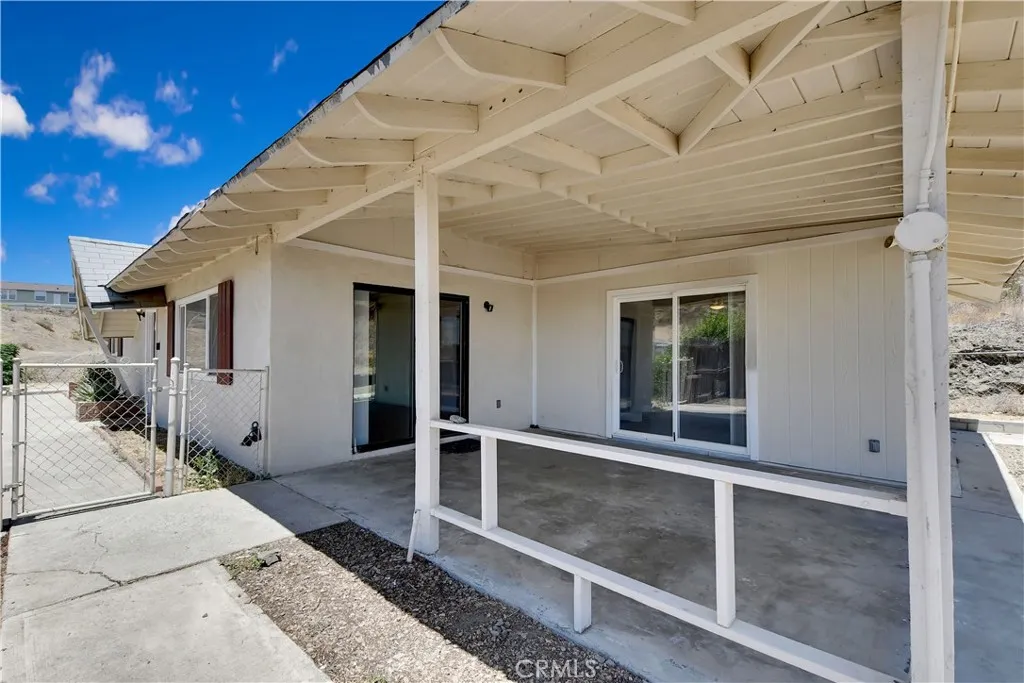 28296 Oregon Place, Menifee, California 92587 home-pic-19
