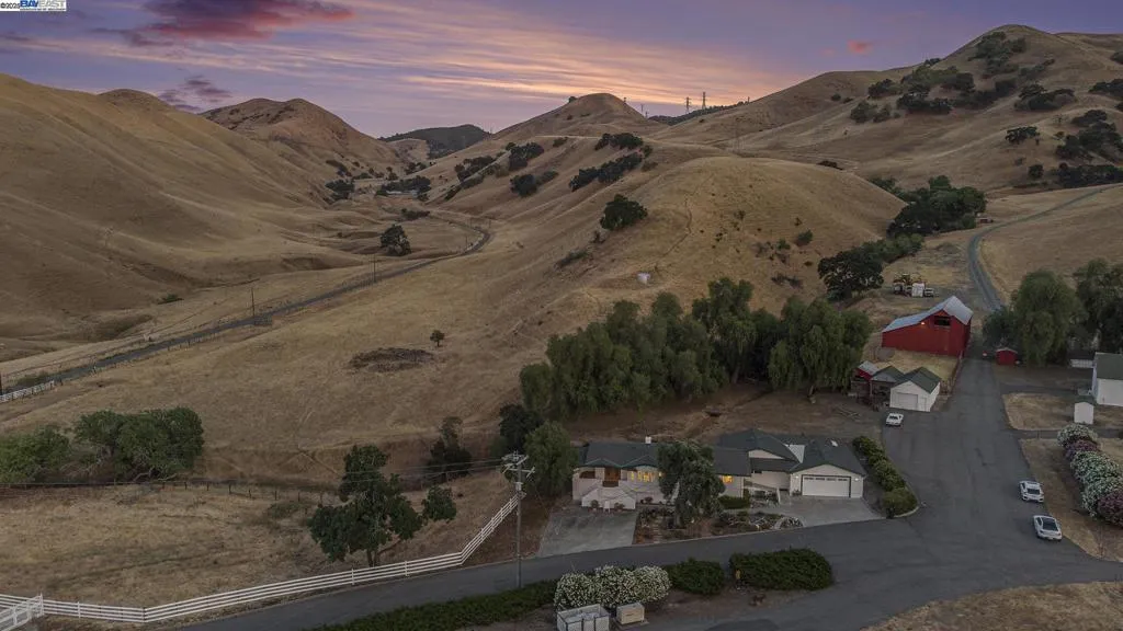 5799 Nortonville, Pittsburg, California 94565 home-pic-55