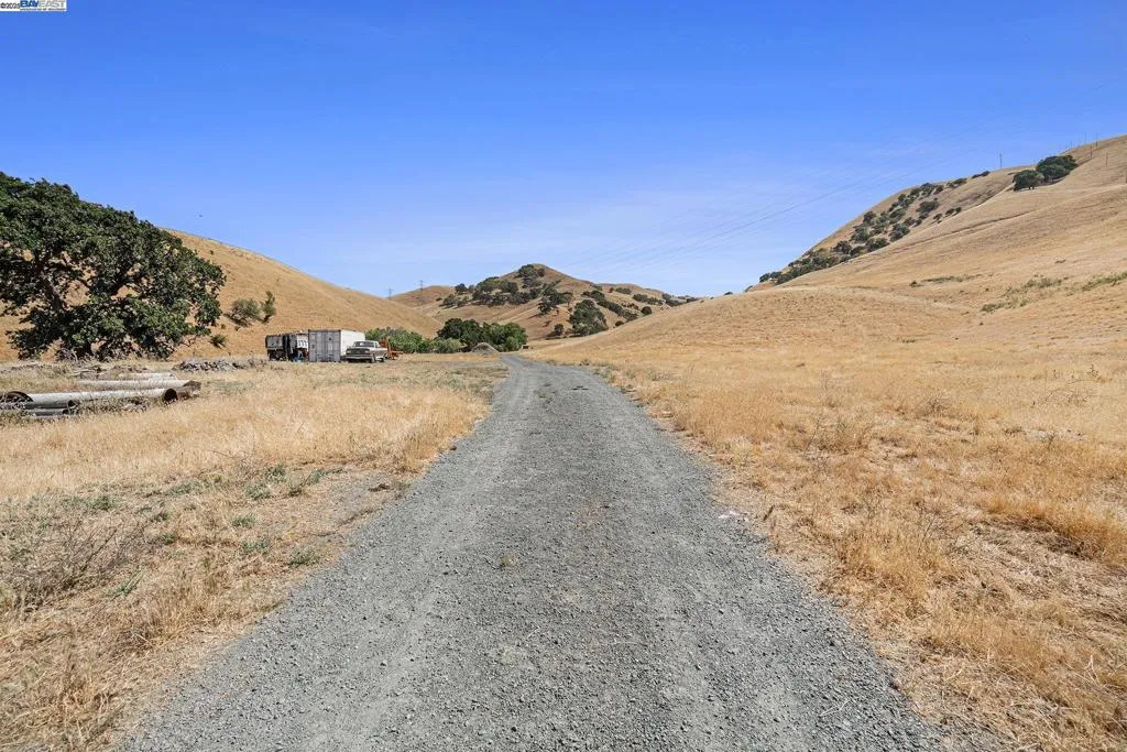 5799 Nortonville, Pittsburg, California 94565 home-pic-48
