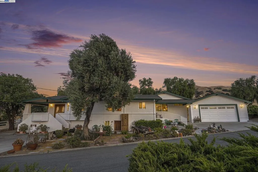 5799 Nortonville, Pittsburg, California 94565 home-pic-54