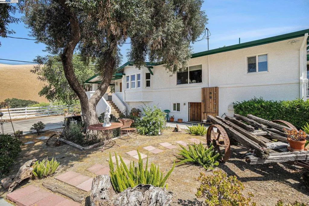 5799 Nortonville, Pittsburg, California 94565 home-pic-6