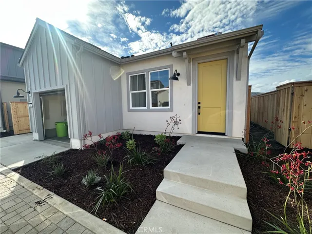 216 Kitty Hawk Court, San Luis Obispo, California 93401