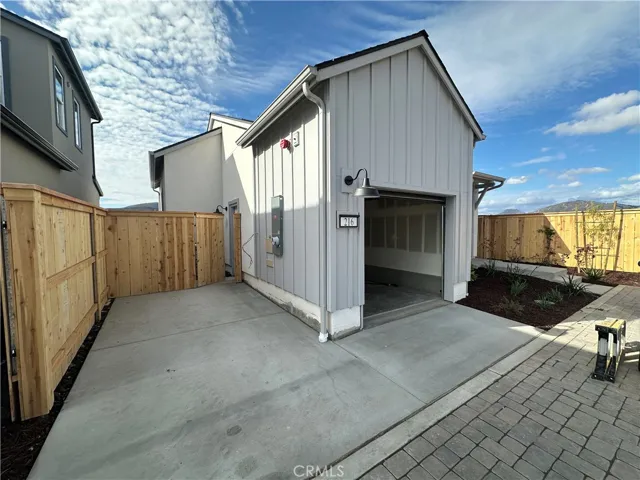 216 Kitty Hawk Court, San Luis Obispo, California 93401