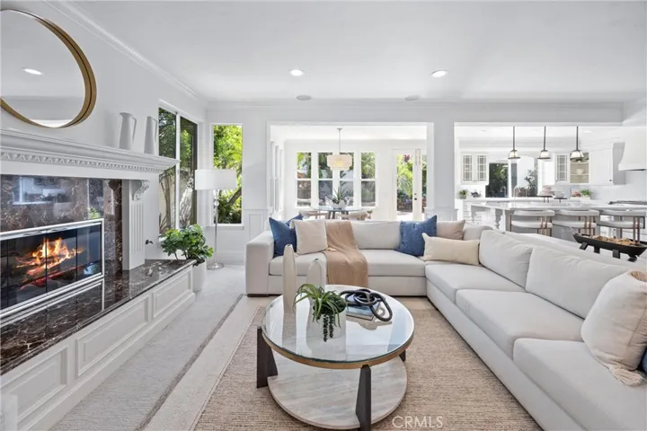 2175 Palmer Place, Tustin, California 92782