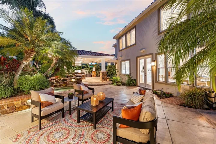 2175 Palmer Place, Tustin, California 92782