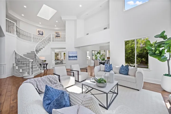 2175 Palmer Place, Tustin, California 92782