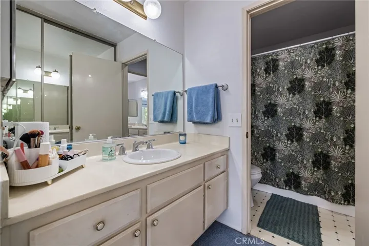 1007 Flintlock Road, Diamond Bar, California 91765