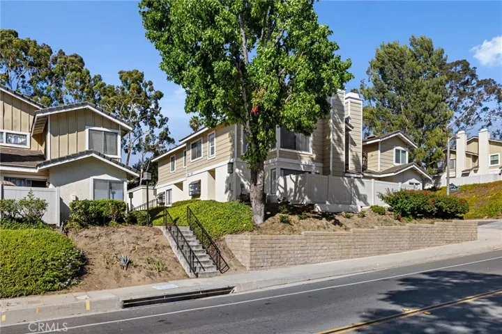 1007 Flintlock Road, Diamond Bar, California 91765