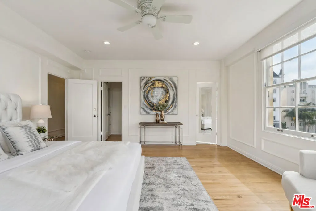 855 S Serrano Avenue 43a, Los Angeles, California 90005 home-pic-11