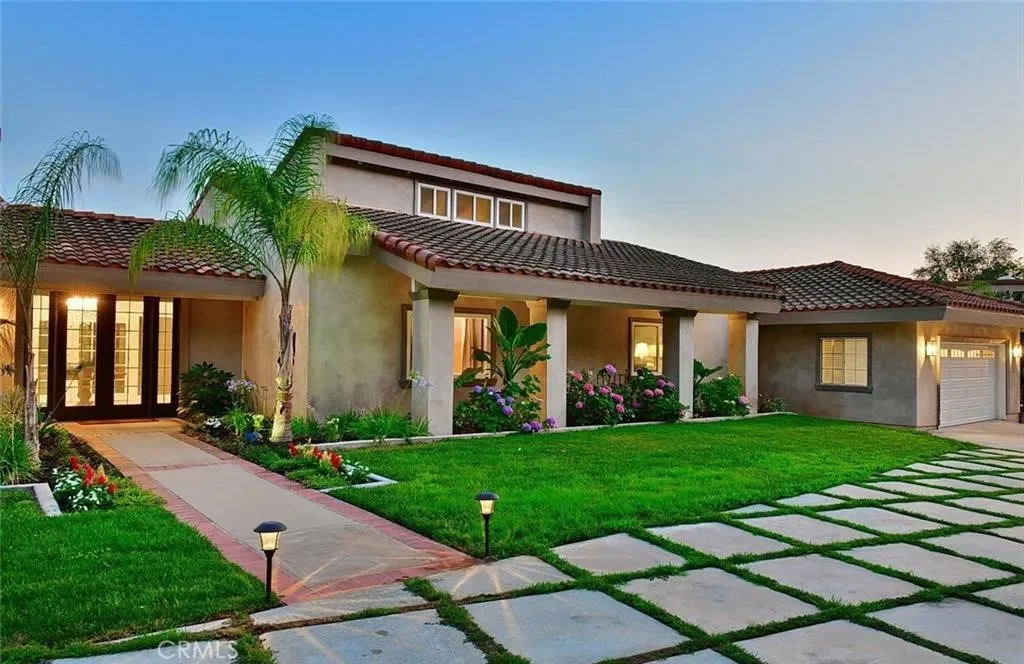 940 N Silent Ranch Drive, Glendora, California 91741, 4 Bedrooms Bedrooms, ,5 BathroomsBathrooms,Residential,For Sale,Silent Ranch,TR25152325
