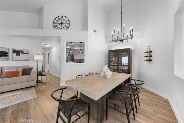1045 S Daybreak Court, Anaheim Hills, California 92808