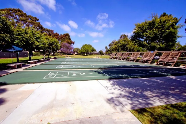 8566 Larkhall Circle 808a, Huntington Beach, California 92646