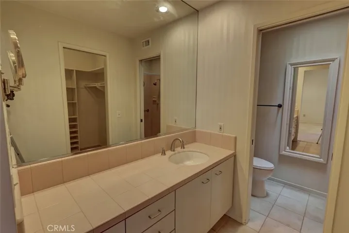 8566 Larkhall Circle 808a, Huntington Beach, California 92646