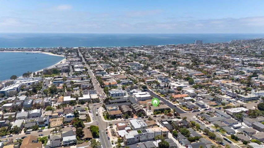 4130 Haines St. 7a, San Diego, California 92109