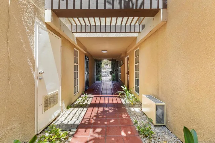 4130 Haines St. 7a, San Diego, California 92109