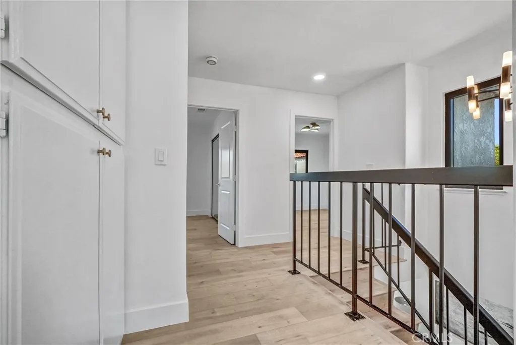 738 Amberwood Drive, Santa Ana, California 92703 home-pic-13