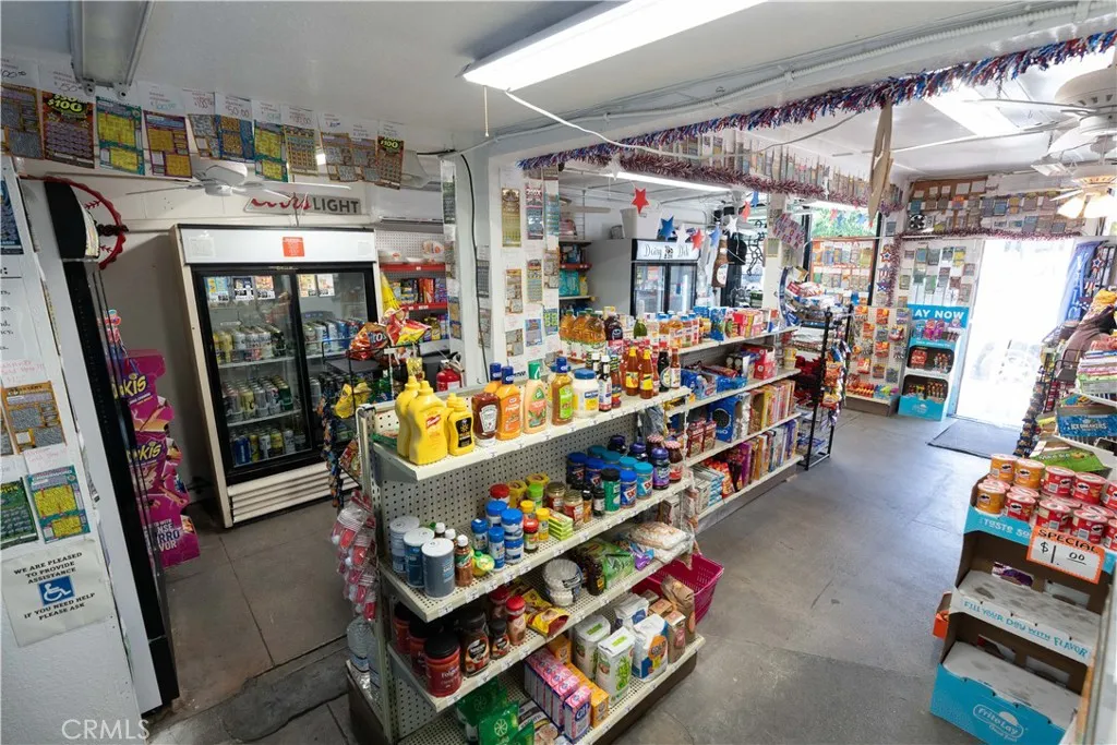 285 W 9th Street, San Pedro, California 90731 home-pic-6