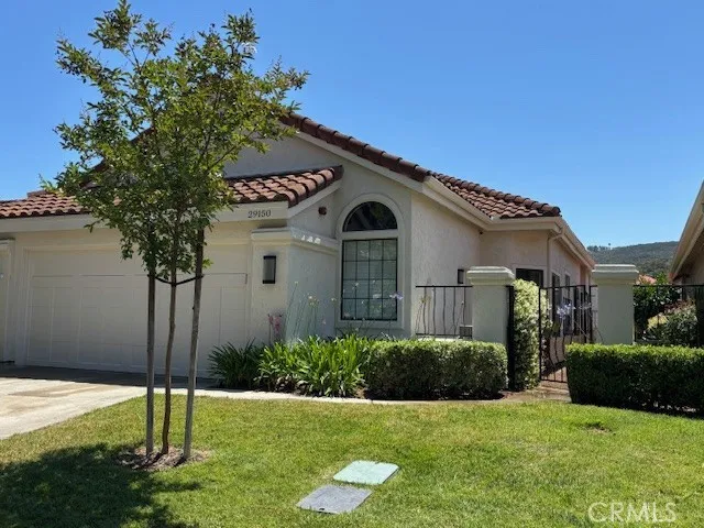 29150 Laurel Valley Drive, Vista, California 92084