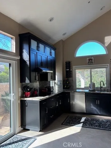 29150 Laurel Valley Drive, Vista, California 92084