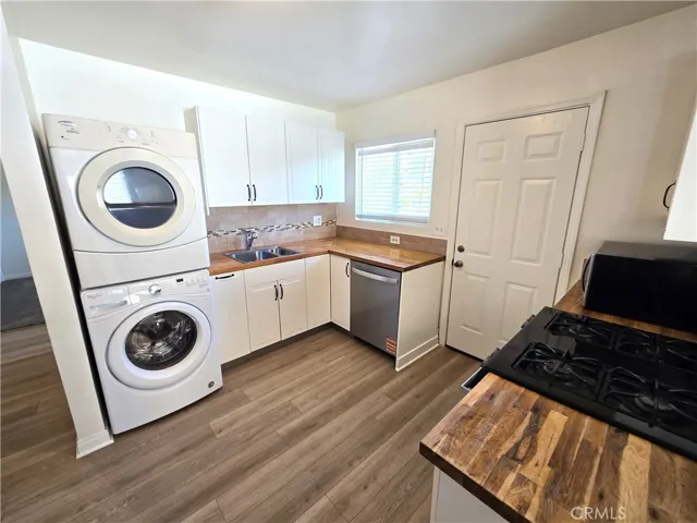 2608 Curtis Avenue A, Redondo Beach, California 90278