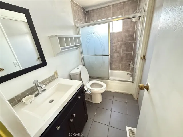 17350 E Temple Avenue 118, La Puente, California 91744