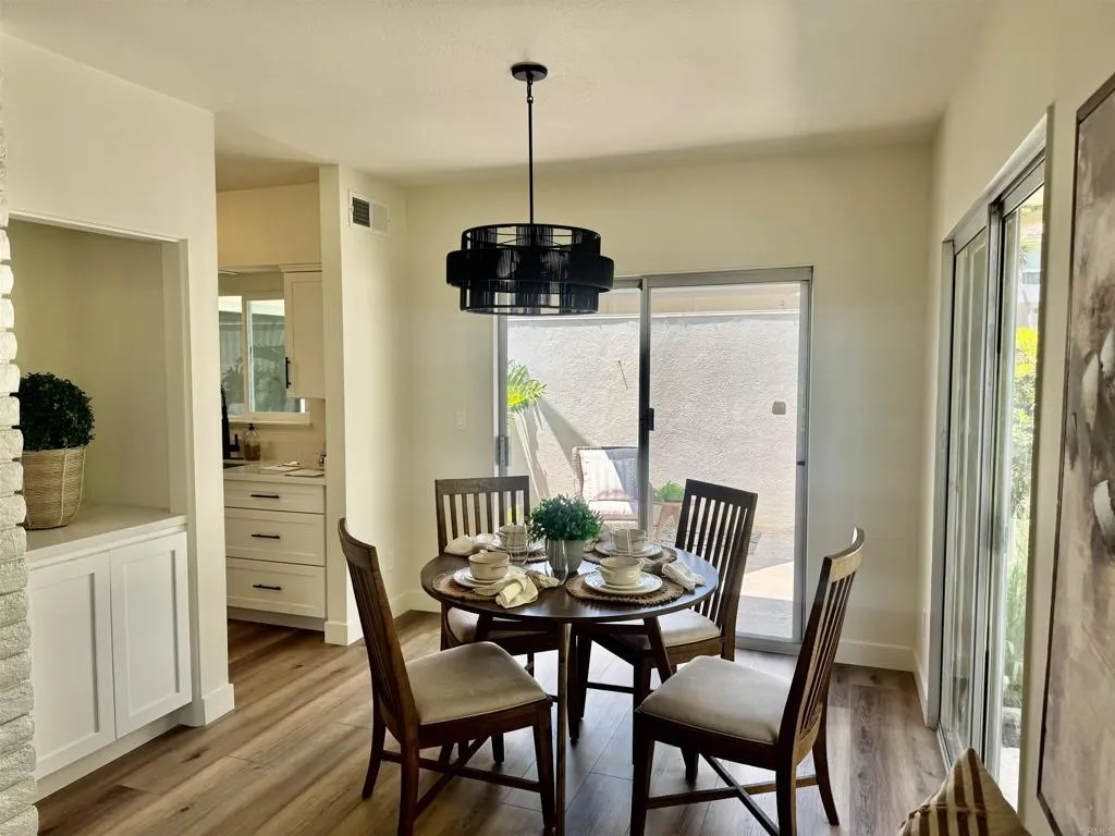 7019 Estrella De Mar Road, Carlsbad, California 92009 home-pic-14