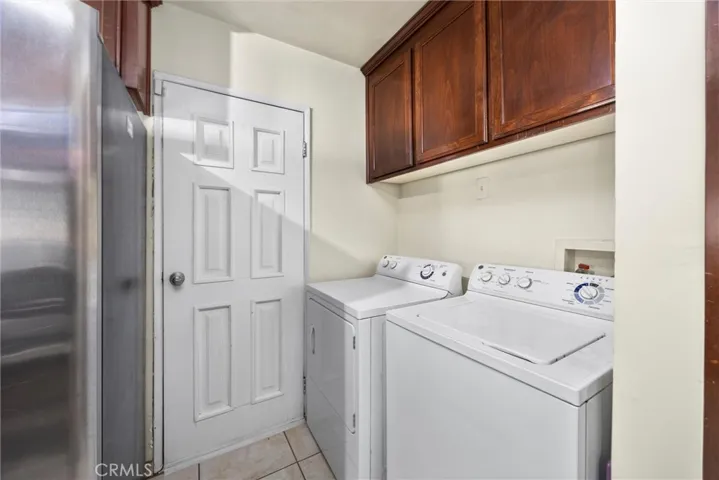 2616 Lynwood Street, Bakersfield, California 93306