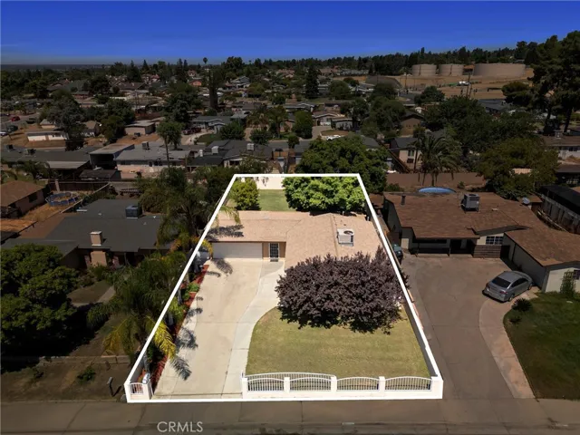 2616 Lynwood Street, Bakersfield, California 93306