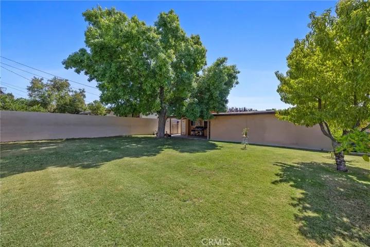 2616 Lynwood Street, Bakersfield, California 93306