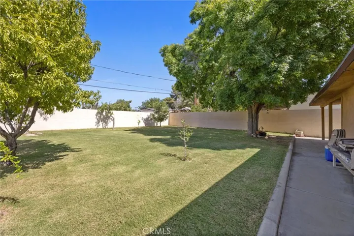 2616 Lynwood Street, Bakersfield, California 93306