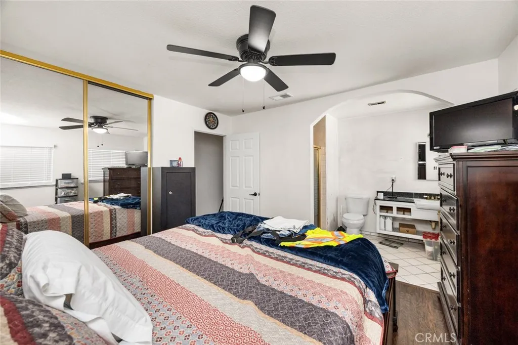 2730 W Monroe Avenue, Anaheim, California 92801 home-pic-11