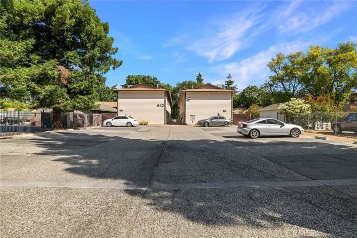 642 W 1st Avenue, Chico, California 95926