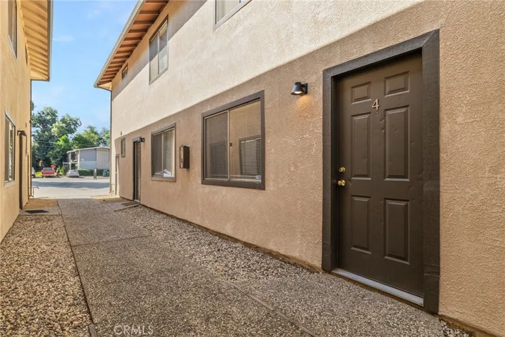 642 W 1st Avenue, Chico, California 95926