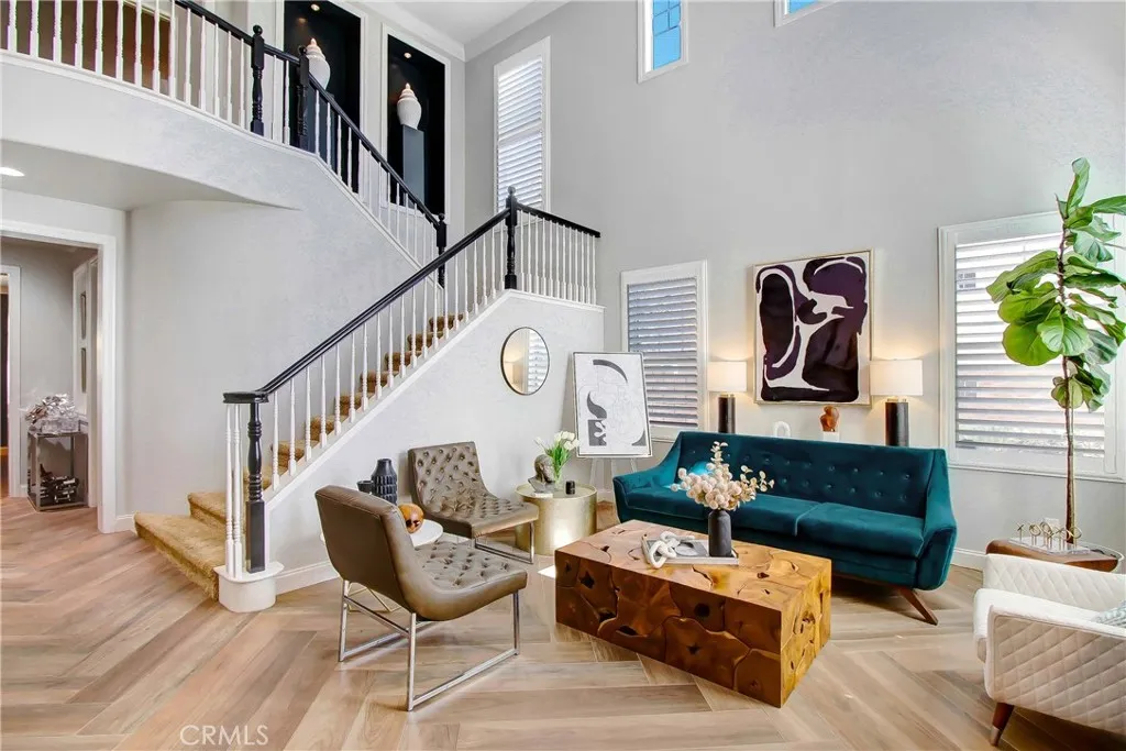 3090 Mangular Avenue, Corona, California 92882 home-pic-8