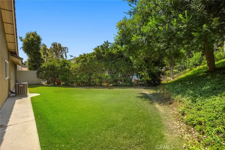 5600 E Calle Canada, Anaheim Hills, California 92807