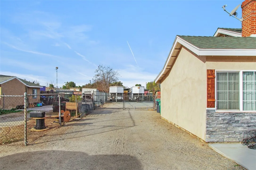 4234 Center Avenue, Norco, California 92860 home-pic-39