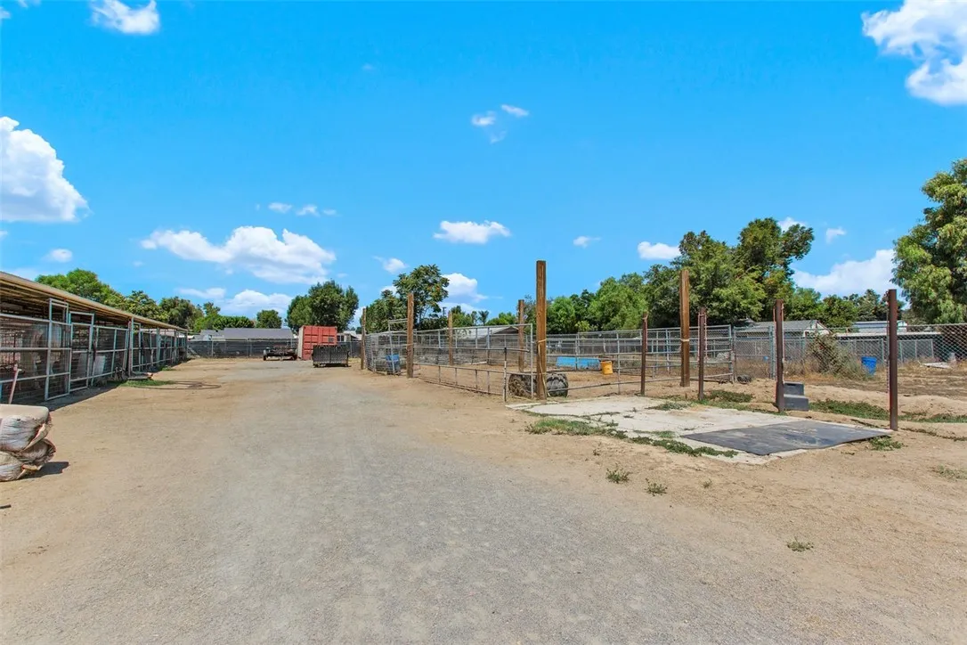 4234 Center Avenue, Norco, California 92860 home-pic-54