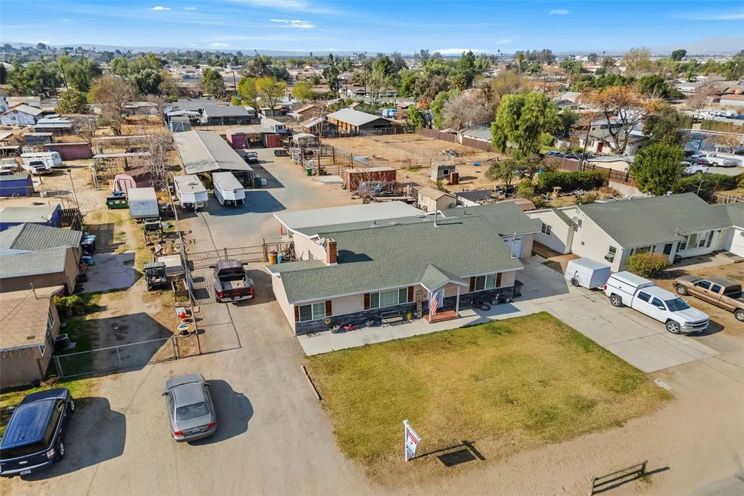4234 Center Avenue, Norco, California 92860 home-pic-56