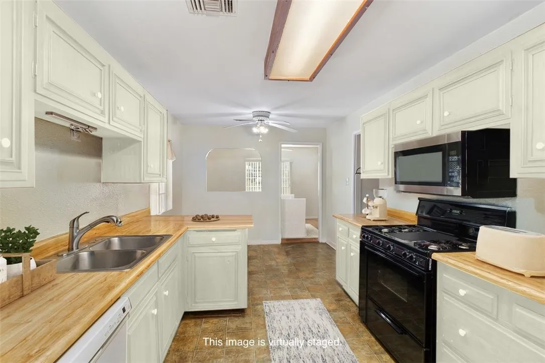 4234 Center Avenue, Norco, California 92860 home-pic-3