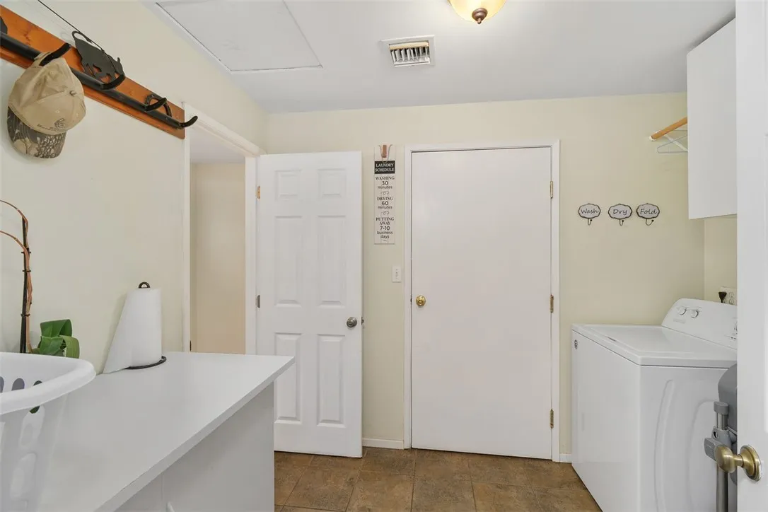 4234 Center Avenue, Norco, California 92860 home-pic-35
