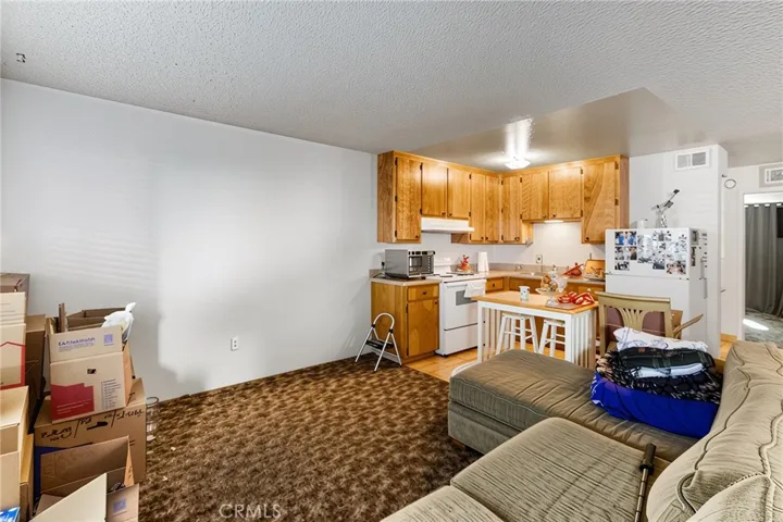 351 W 19th Street, Merced, California 95340