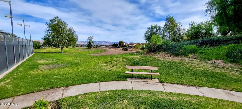 748 Azure Hills Drive, Simi Valley, California 93065 home-pic-37
