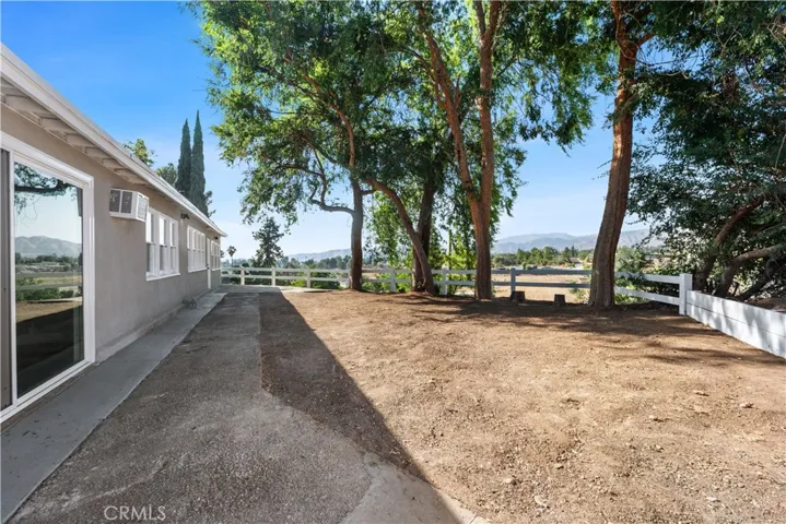 35029 Avenue G, Yucaipa, California 92399