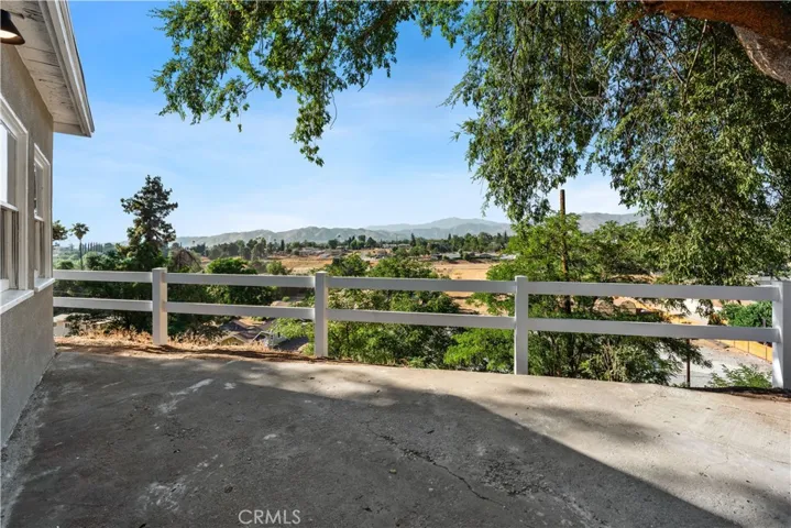 35029 Avenue G, Yucaipa, California 92399